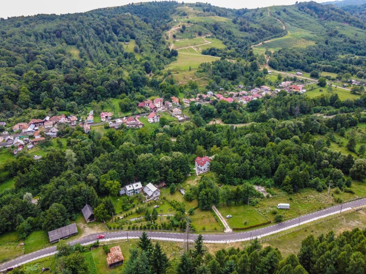 Hotel Moara Viselor Vaideeni Esterno foto